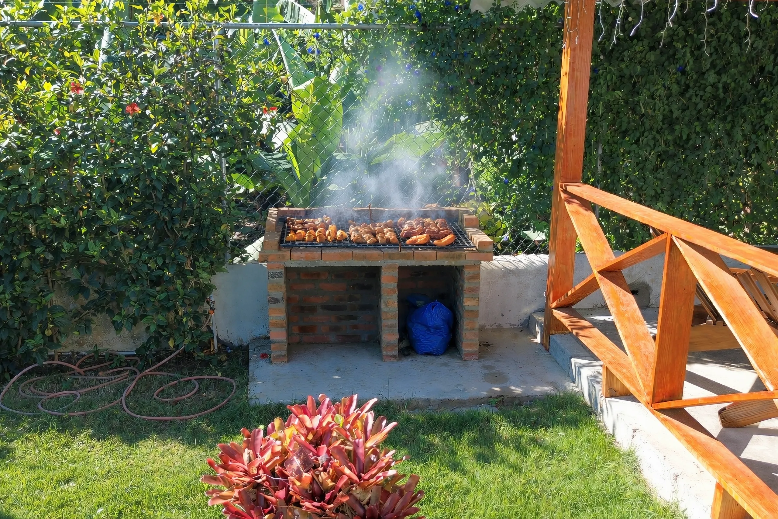 B B Q